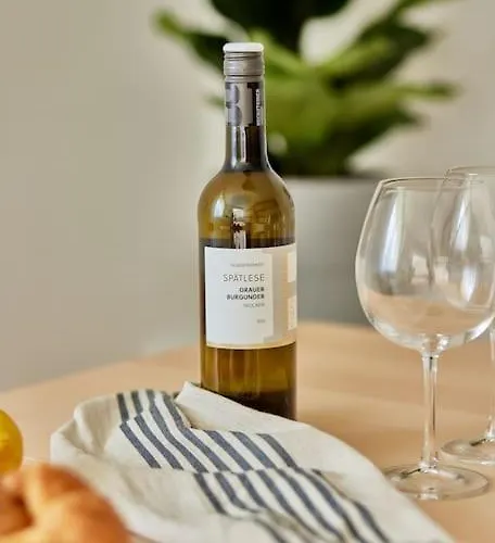 Mona - Idyllisches Oertchen